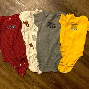 Carters Onesie - Multi Pack
